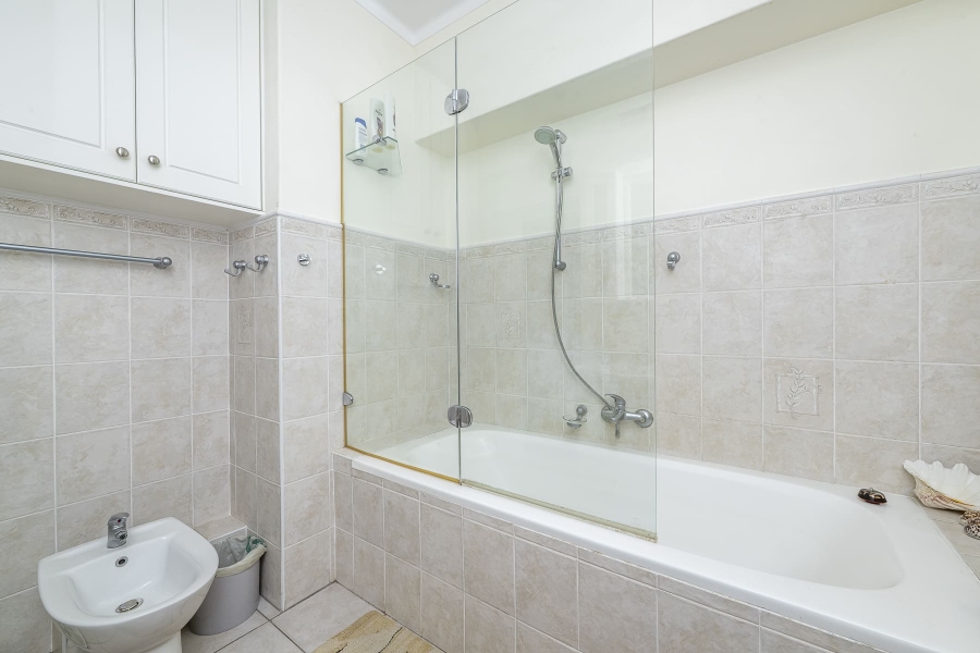 3 Bedroom Property for Sale in Kenilworth Upper Western Cape